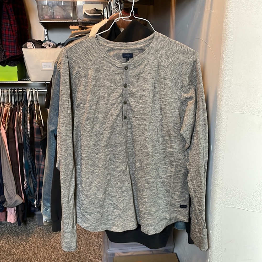 Good man brand large mens Henley. Doesn’t get worn because it doesn’t fit me.